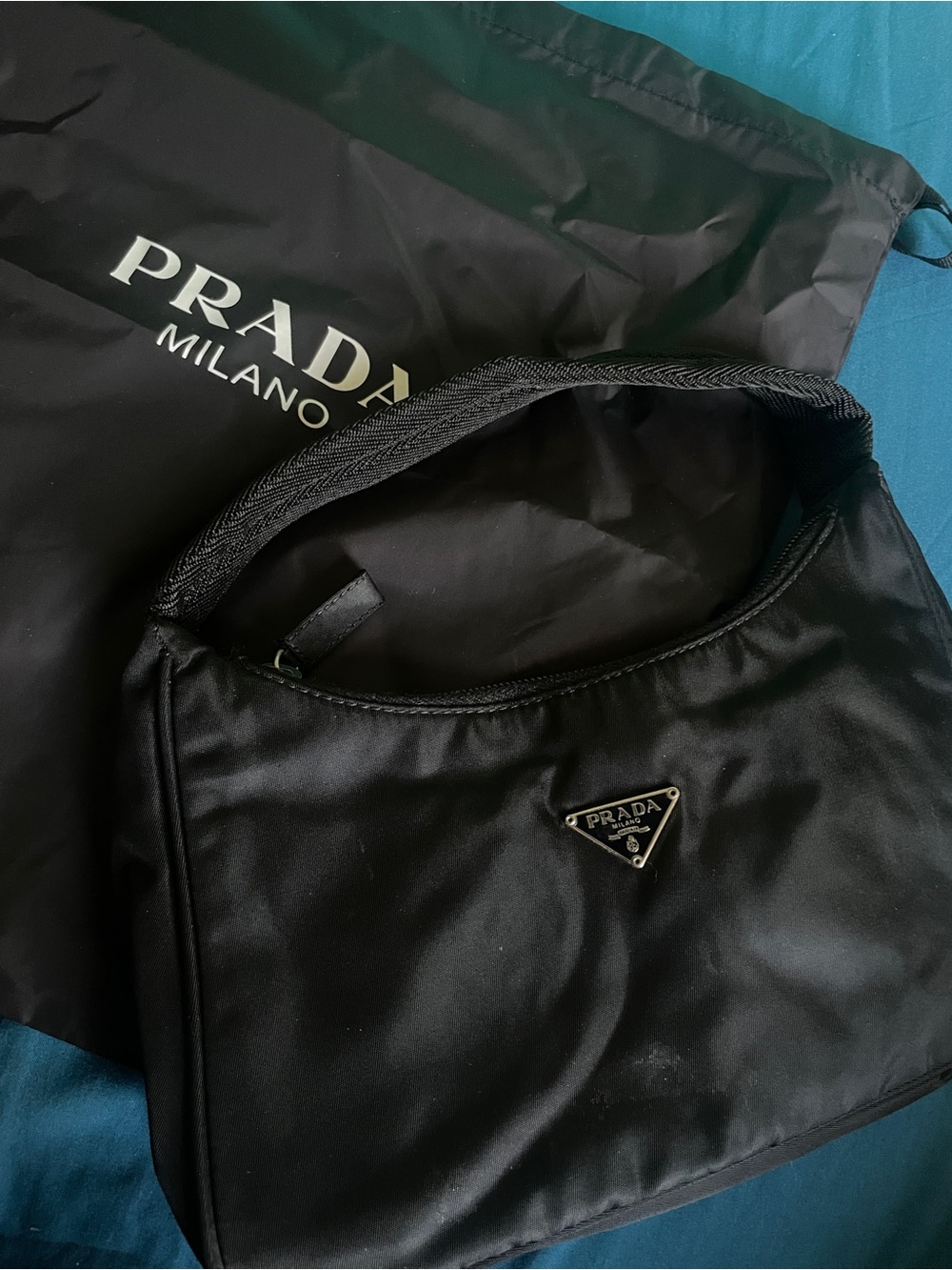 Prada Black Nylon Hobo Bag Tessuto vintage